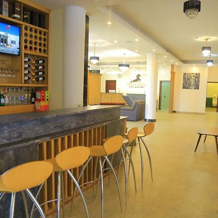 Black Horse Hotel Apartment Addis Ababa Luaran gambar