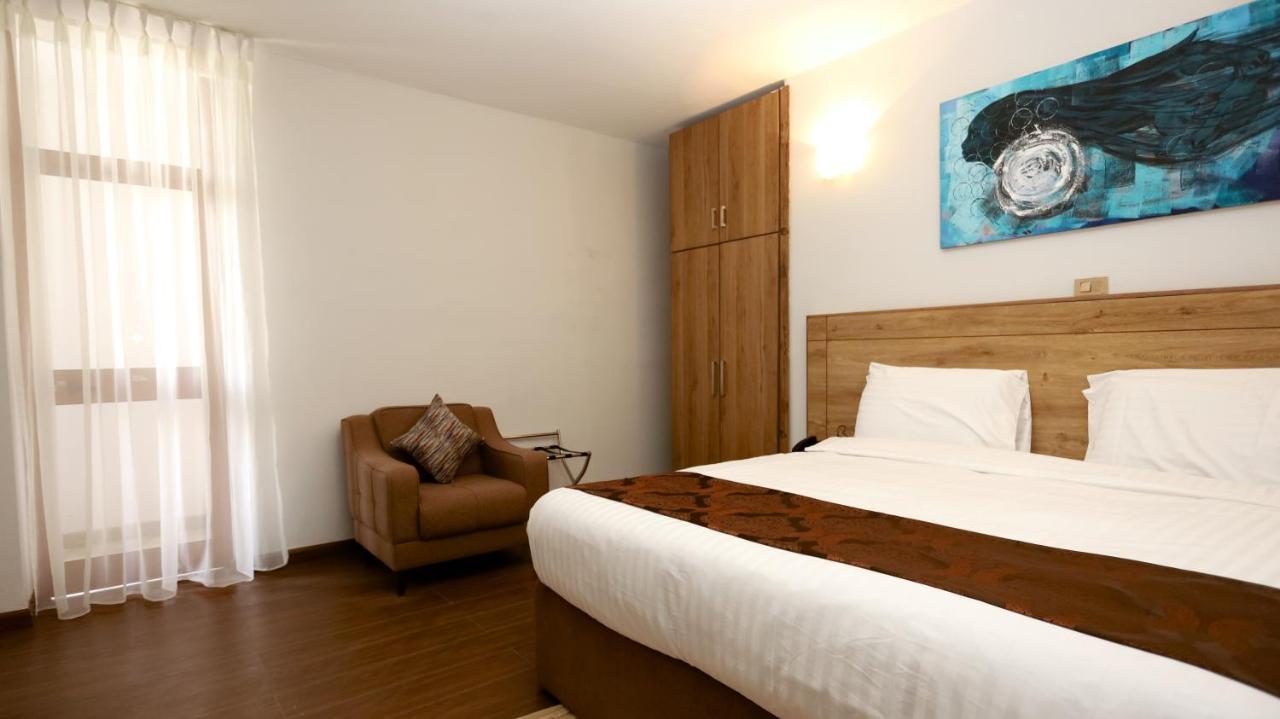 Black Horse Hotel Apartment Addis Ababa Luaran gambar