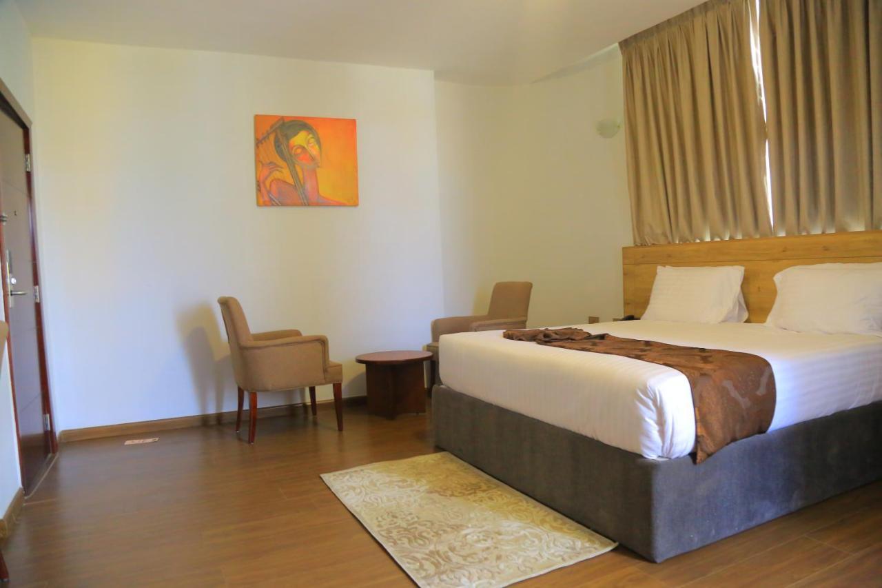 Black Horse Hotel Apartment Addis Ababa Luaran gambar